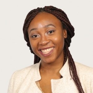 Sarah Noumi, assistante de gestion